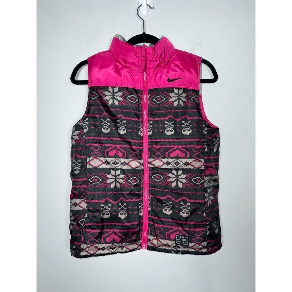 Nike girls reversible pink puffer vest size Large 12-13 years C23-1